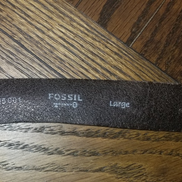 Fossil | Black Leather Belt - Picture 2 of 4